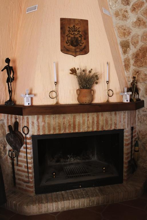 Casa Rural Santa Elena Villafranca de los Caballeros 외부 사진